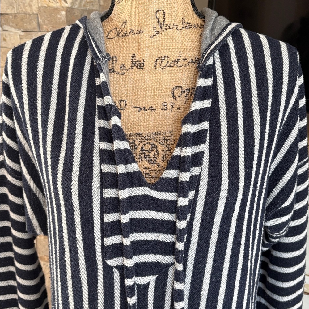 Soft Surroundings Offshore Pullover navy stripe hooded kangaroo pocket nautical - Picture 3 of 16